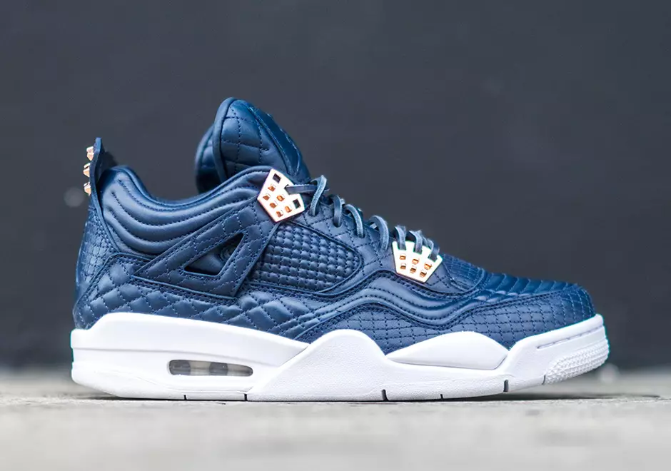 Air Jordan 4 Obsidian Premium