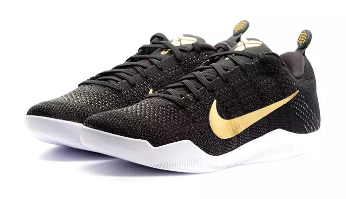 Kobe 11 GCR Emas Hitam