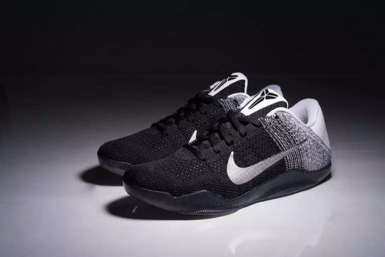 Nike Kobe 11 Schwarz/Weiß-Lila 822675-105