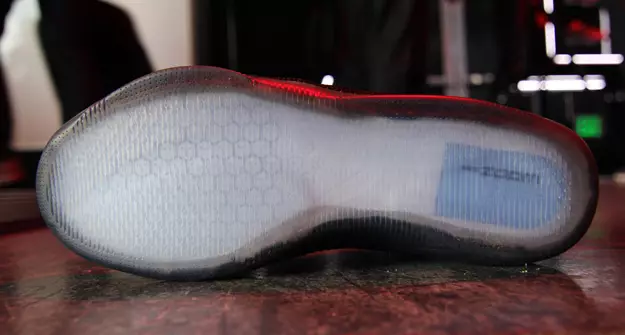 Nike Kobe 11 Íseal Dubh Bán