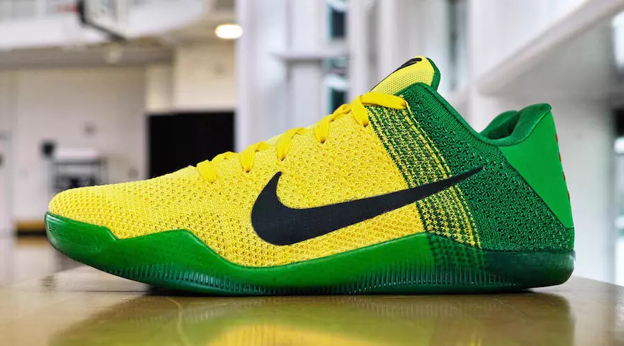 Nike Kobe 11 Mart Çılgınlığı Oregon Michigan Eyaleti Kentucky Dükü