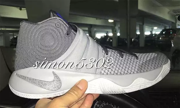 Wolf Grey Kyrie 2