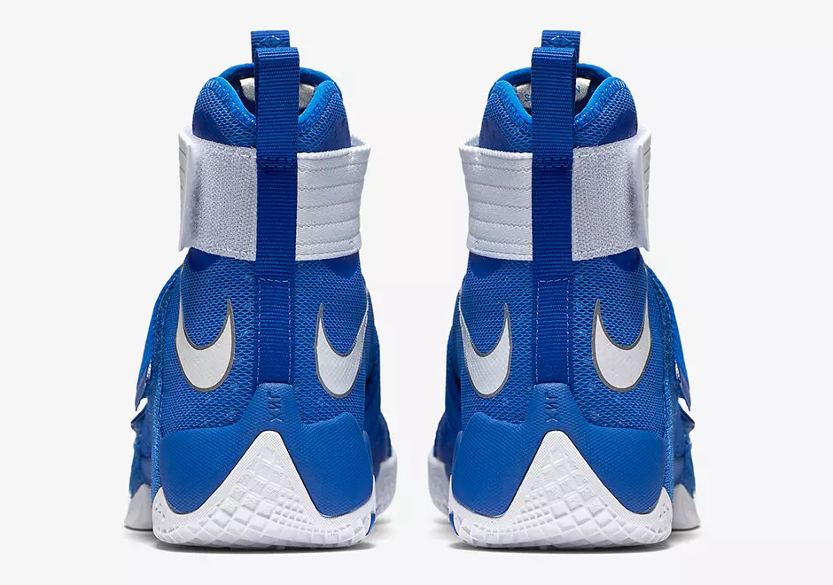 Nike LeBron Saighdiúir 10 Foireann Ohio State Kentucky