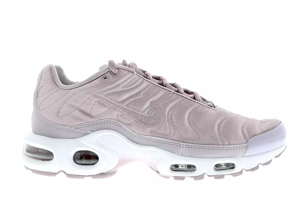 Confezione in raso Nike Air Max Plus