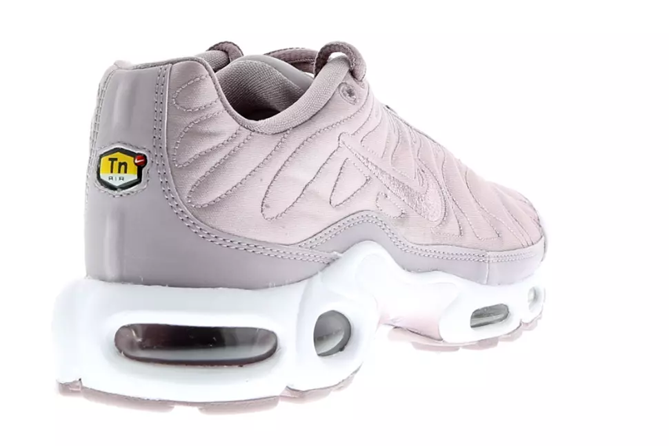 Confezione in raso Nike Air Max Plus