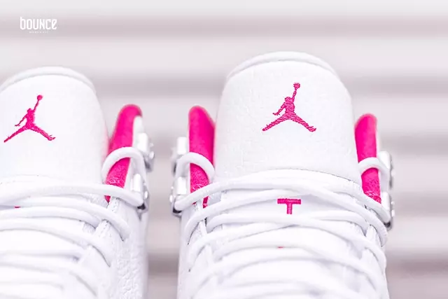 Air Jordan 12 Sevgililer Günü Beyaz Pembe