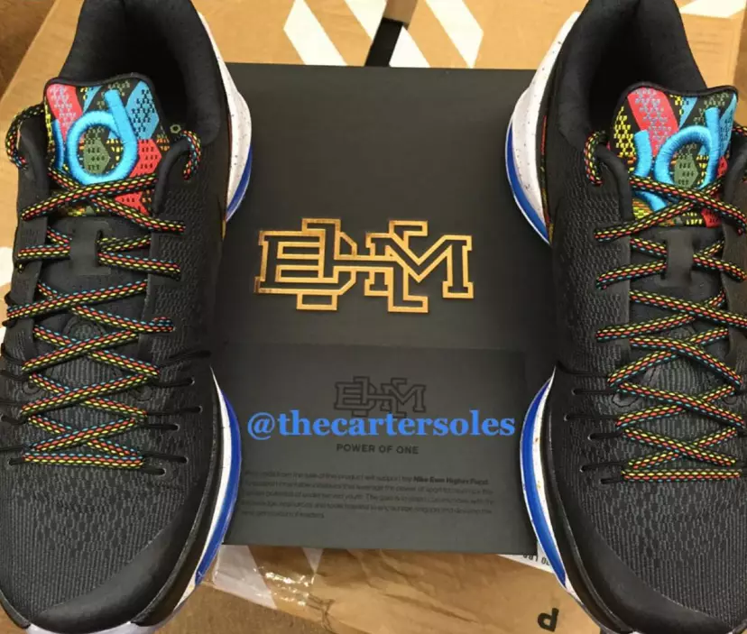 Nike KD 8 BHM Mois de l'histoire des noirs