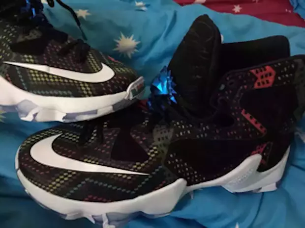 Nike LeBron 13 BHM Qara Tarix Ayı