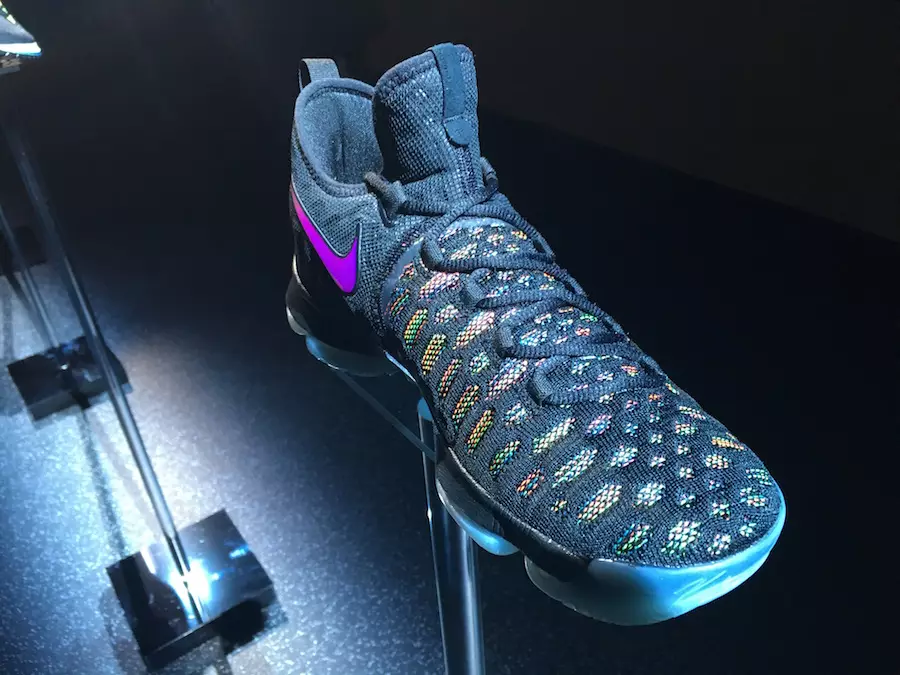 Кевін Дюрант Nike Air Zoom KD 9