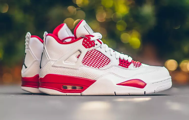 Air Jordan 4 Retro Alternate 89 Remastered