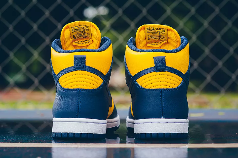 Санаи нашри Nike Dunk High Michigan UNLV