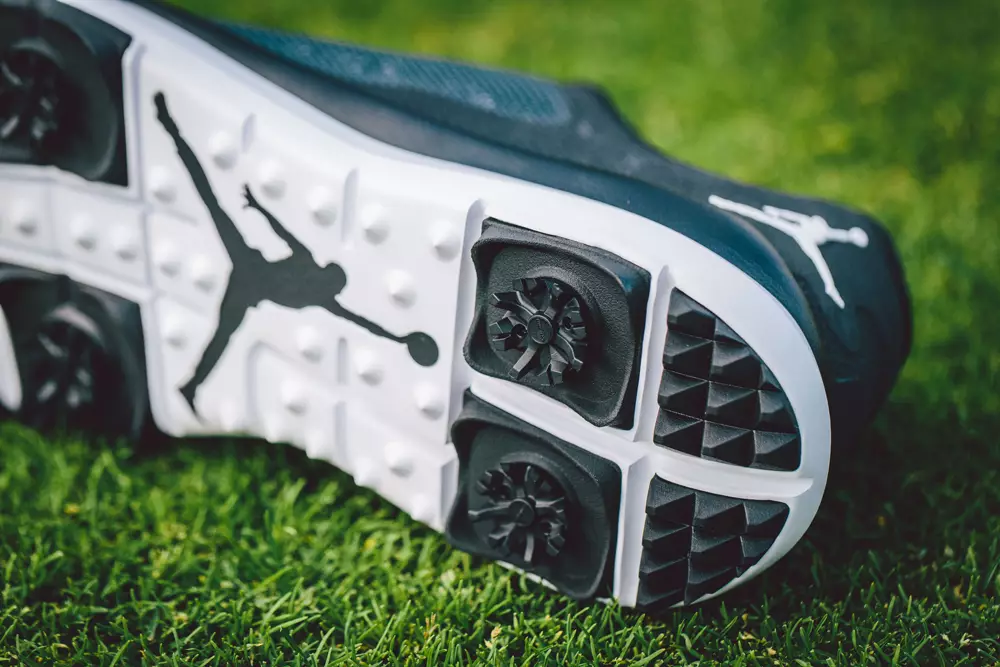 Jordan Flight Runner tenisica za golf