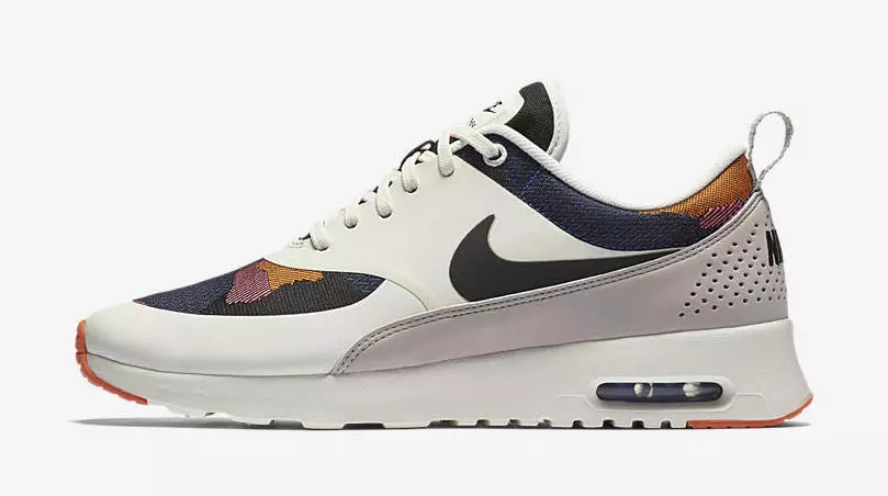 Nike Sportswear Premium bosma to'plami