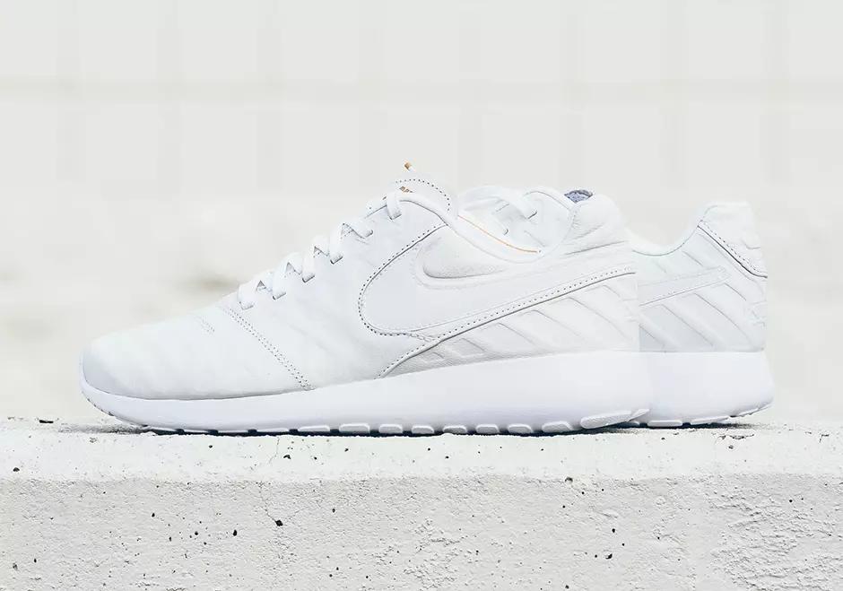 Nike Roshe Tiempo VI „Triple White”