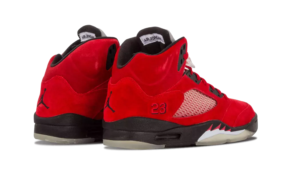 Pacchetto Air Jordan 5 Toro scatenato