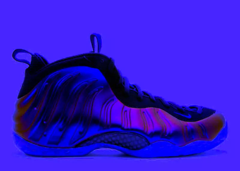 Nike Air Foamposite One "Invisibility Cloak" အားလပ်ရက် 2017 တွင်ဖြန့်ချိသည်။