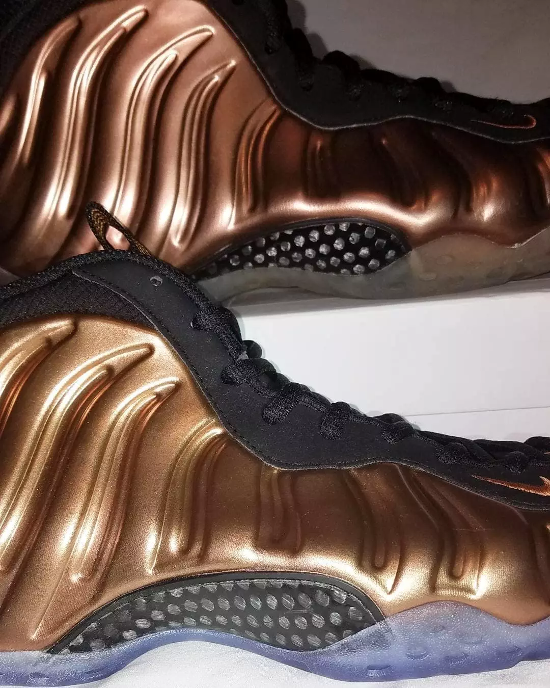 Copper Nike Foamposite 2017 2010 Муқоиса