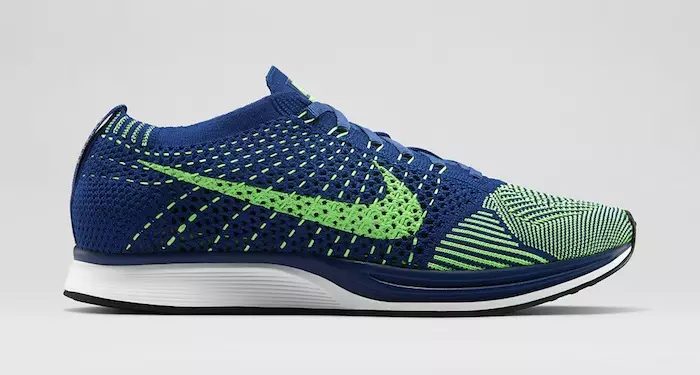 nike-flyknit-racer-ရဲရင့်-အပြာ-အဆိပ်-အစိမ်းရောင်-၂