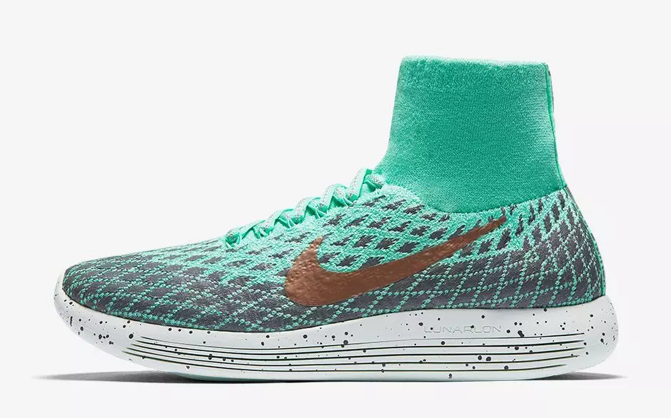 Nike LunarEpic Flyknit Shield