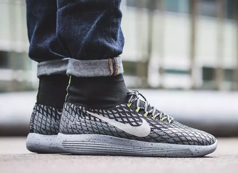 Scut Nike LunarEpic Flyknit