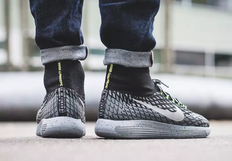 Nike LunarEpic Flyknit Shield