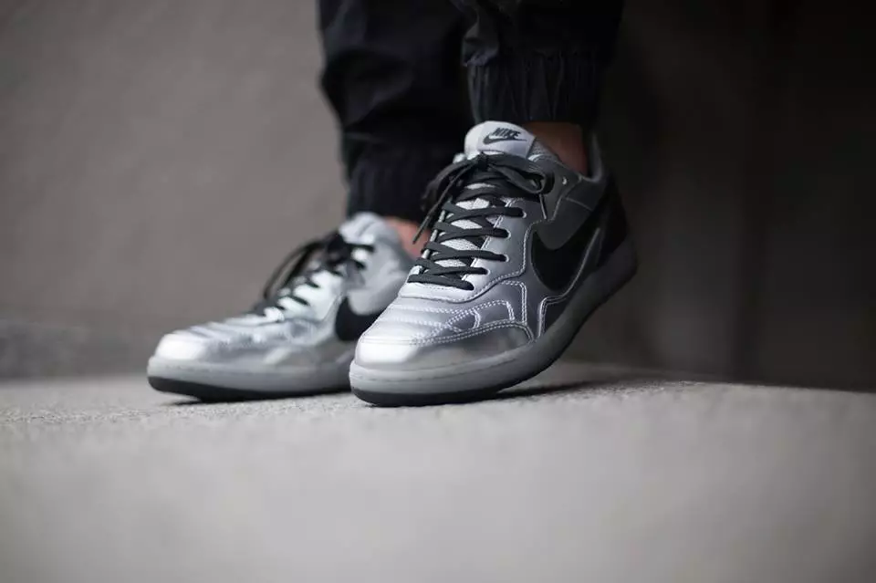 Nike Tiempo 94 Metallic Silver