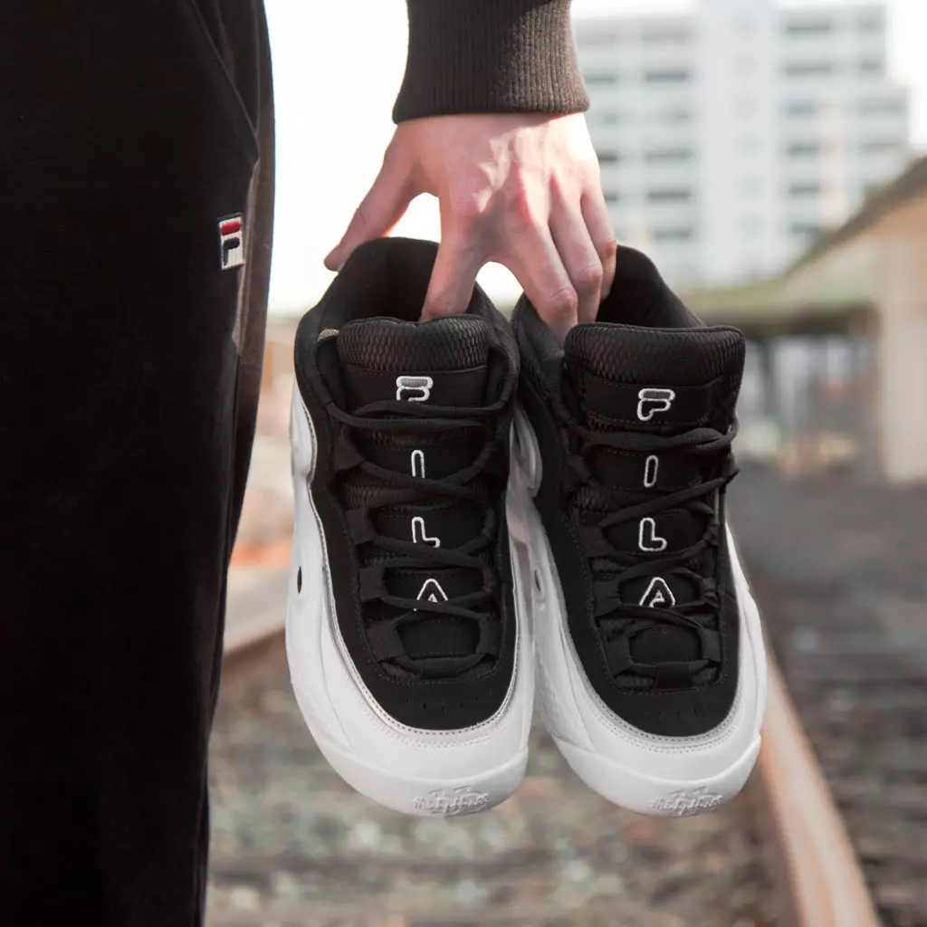 fila-97-black-out-release-data-3