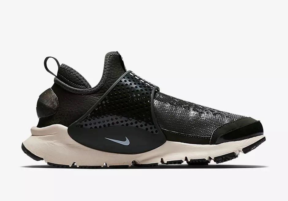 Stone Island x Nike Sock Dart megjelenési dátuma