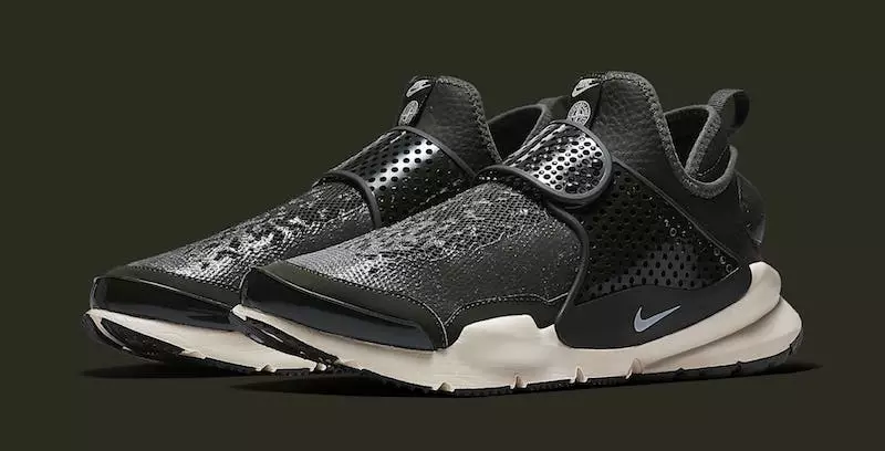 Stone Island x Nike Sock Dart Sequoia