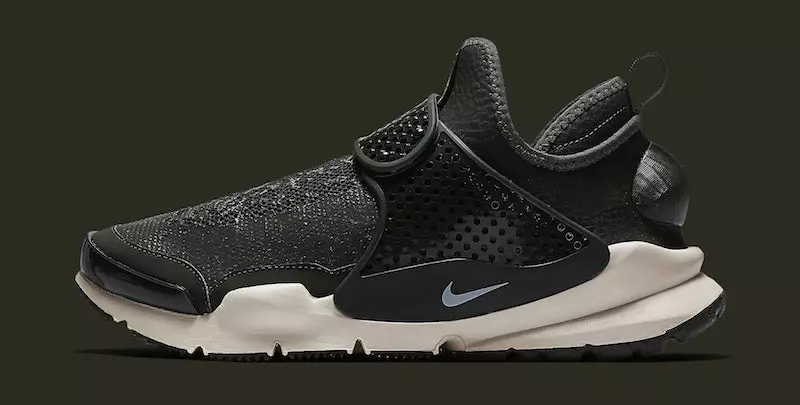 Stone Island x Nike Sock Dart Sequoia