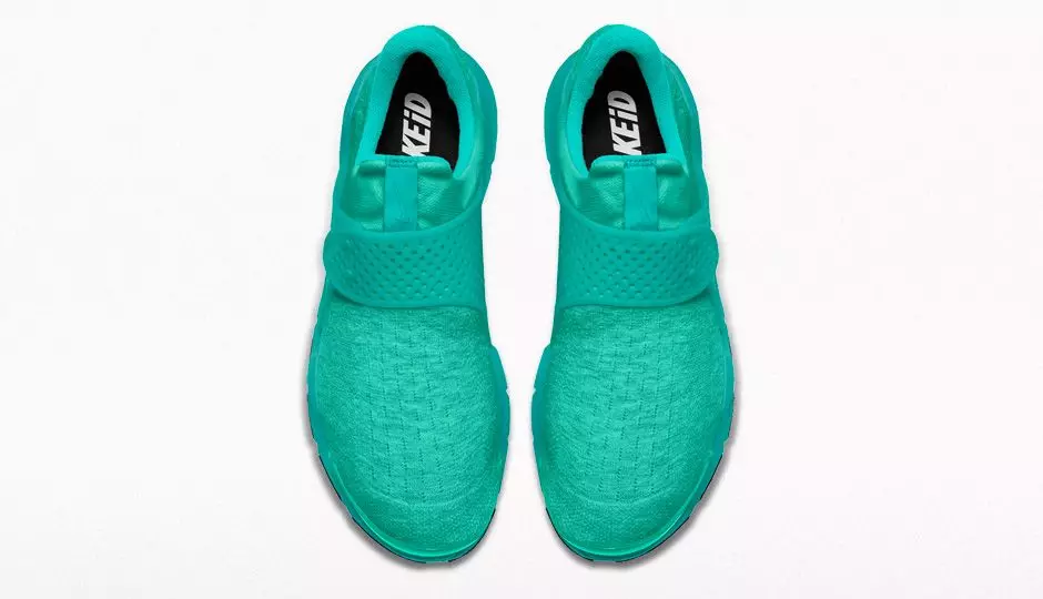 Nike Sock Dart iD Meán Fómhair 2016