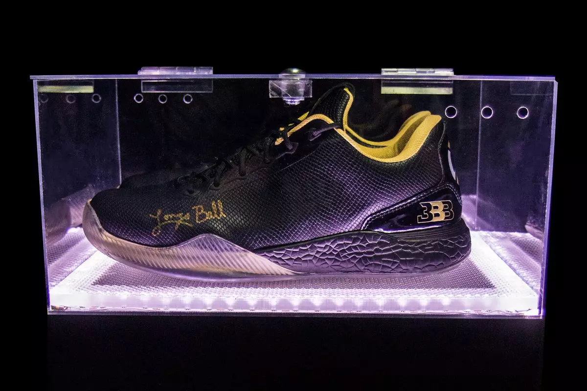 حذاء Lonzo Ball ZO2 Wet Big Baller Signature