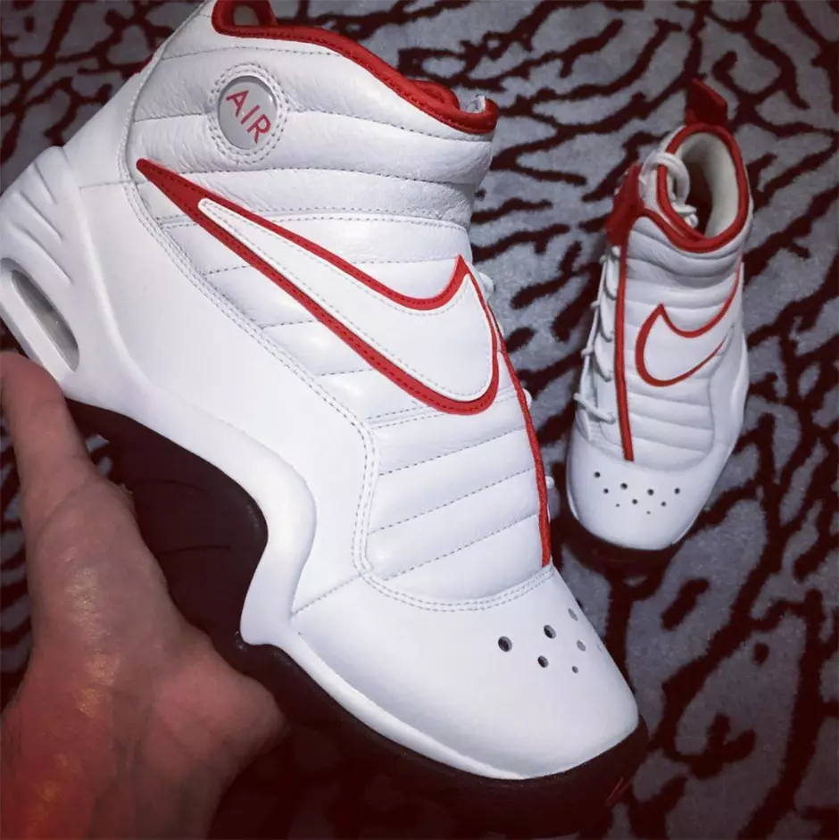 Nike Air Shake Ndestrukt Bulls nå tilgjengelig