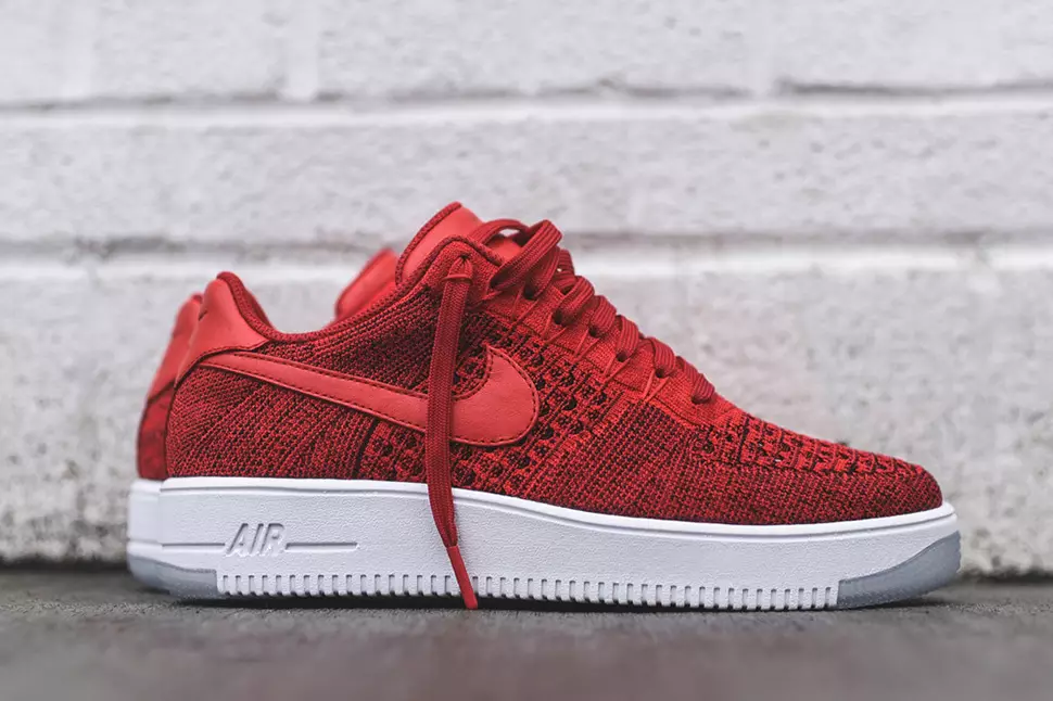 Nike Air Force 1 Ultra Flyknit Low University Rood