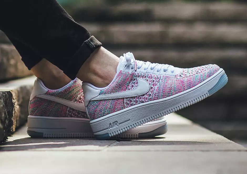 En eksklusiv Nike Air Force 1 Flyknit Low