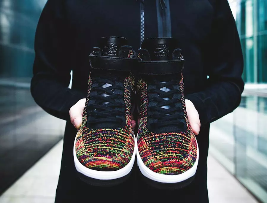 Nike Air Force 1 Flyknit црна повеќебојна боја