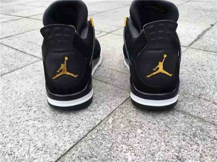 Air Jordan 4 ჰონორარის გამოშვების თარიღი