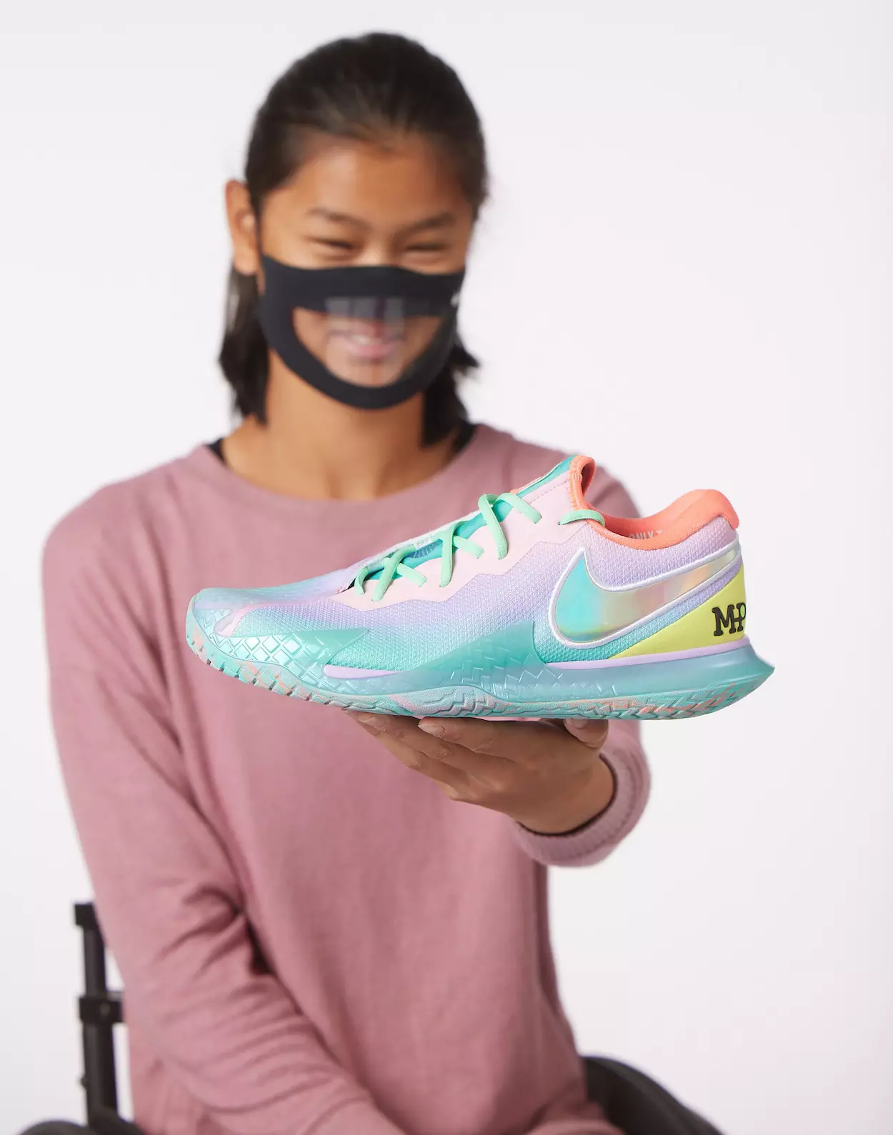 Maylee Phelps NikeCourt Zoom Vapor Cage 4 Doernbecher 2022 Çıkış Tarihi