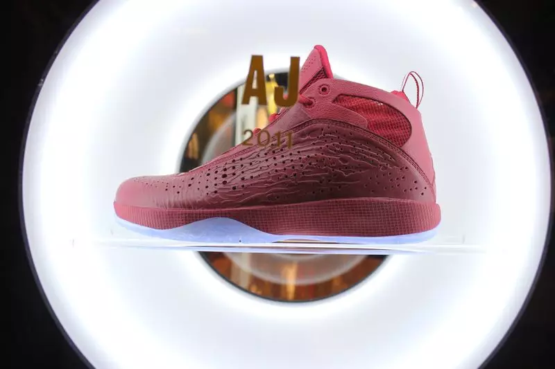 Air Jordan 2011 წითელი კოლექცია