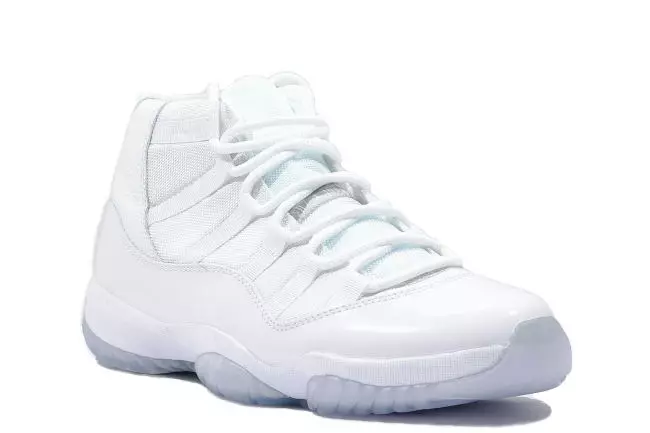 Pure Money Air Jordan 3 Comóradh Air Jordan 11