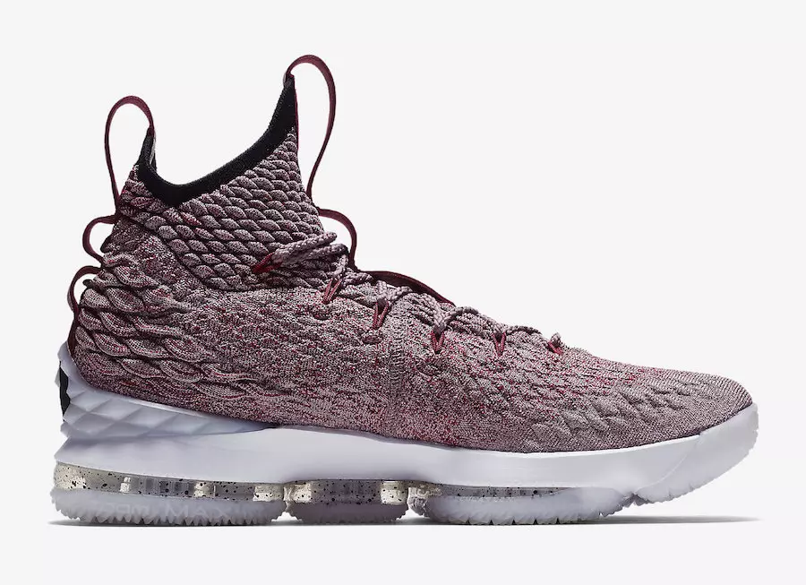 Nike LeBron 15 Червоний Flyknit Білий 897649-201