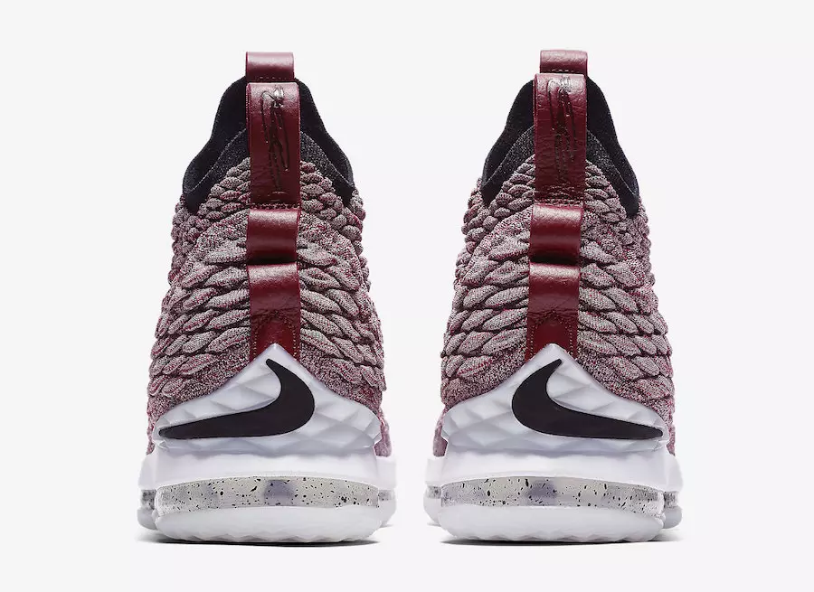 Nike LeBron 15 Червоний Flyknit Білий 897649-201