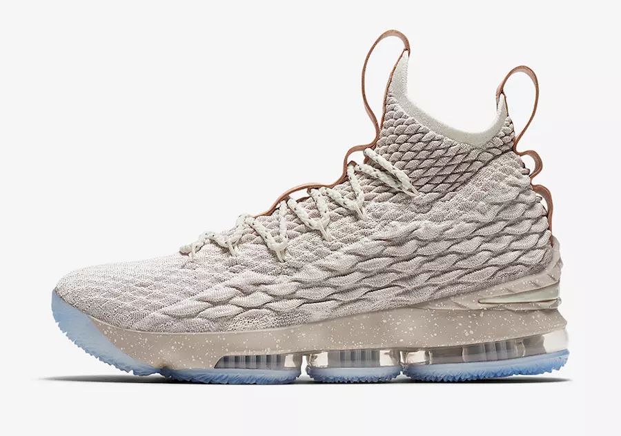 Nike LeBron 15 Ghost String Hellbraun 897648-200