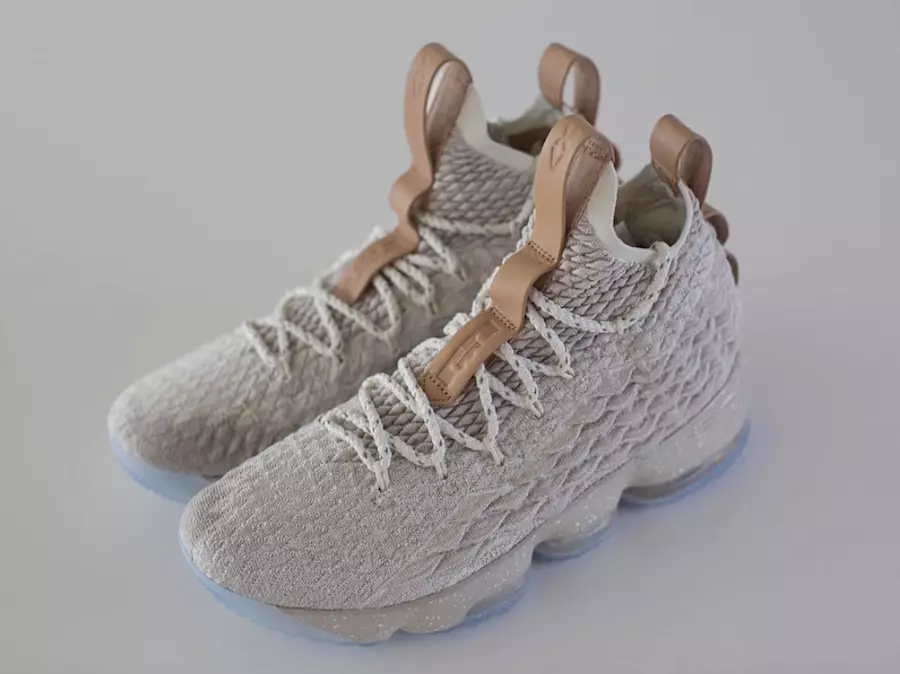 Fantasma Nike LeBron 15 String Tan 897648-200