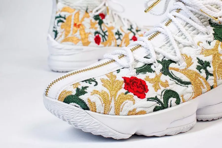 KITH Nike LeBron 15 Blumen