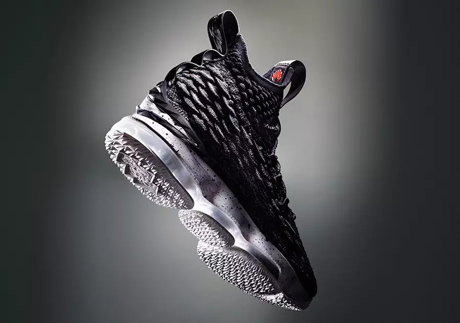 Прэзентаваны Nike LeBron 15