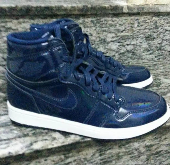 Mercato di strada di Dover Air Jordan 1