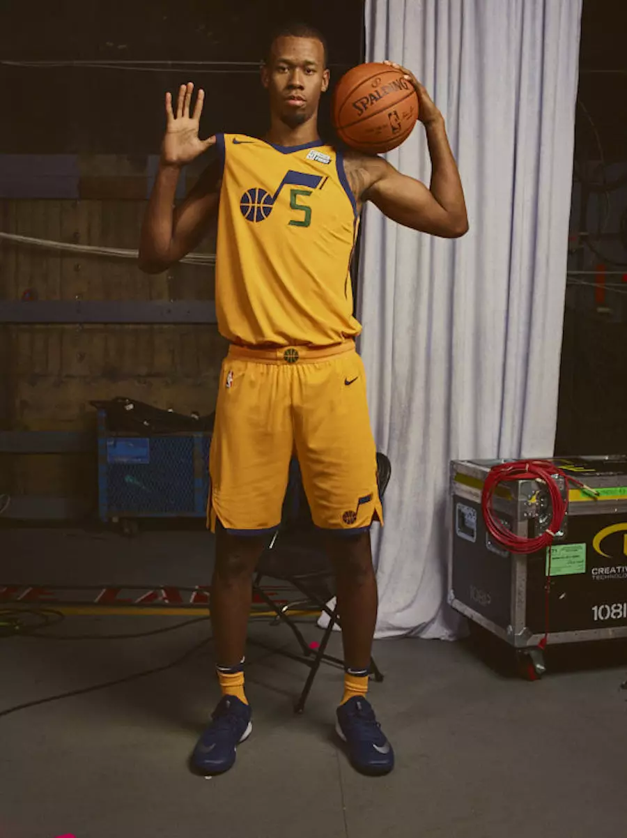 Nike lança uniformes da NBA 44166_31