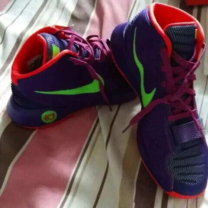 Nike KD Trey 5 III Nerf Viola Infrarosso Lime