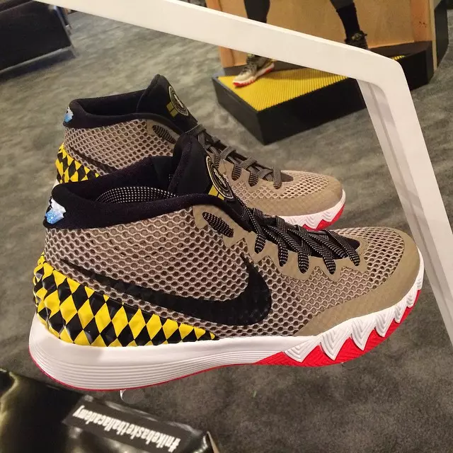 Nike Kyrie 1 Warhawk Jet Academy EYBL